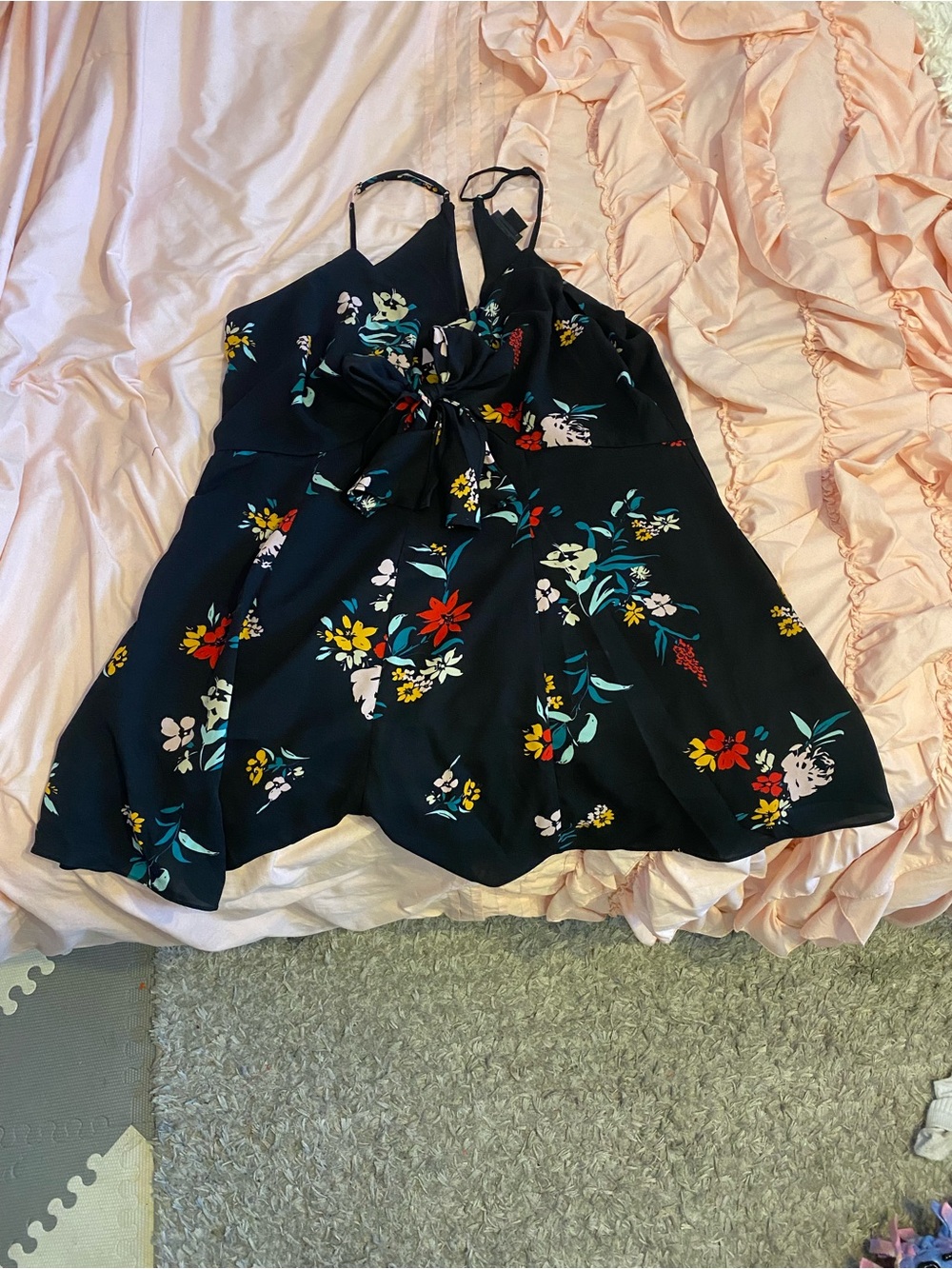 City Chic Women’s Black Floral Tie-Front Romper